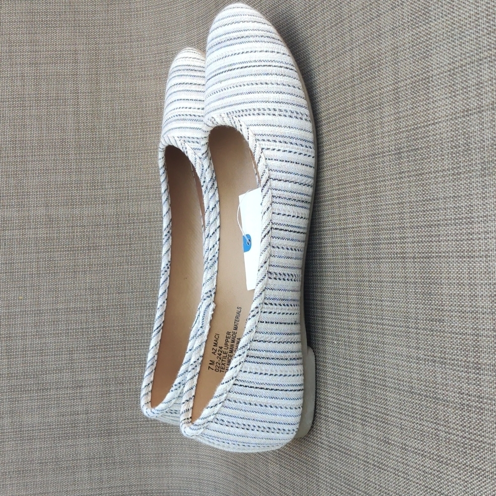Arizona Macy ShoesMulticolor, Size 7M,6M Women's New without box.